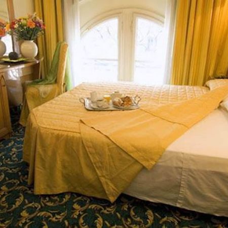 Hotel Cinque Giornate Μιλάνο Εξωτερικό φωτογραφία