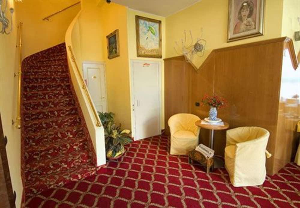 Hotel Cinque Giornate Μιλάνο Εξωτερικό φωτογραφία
