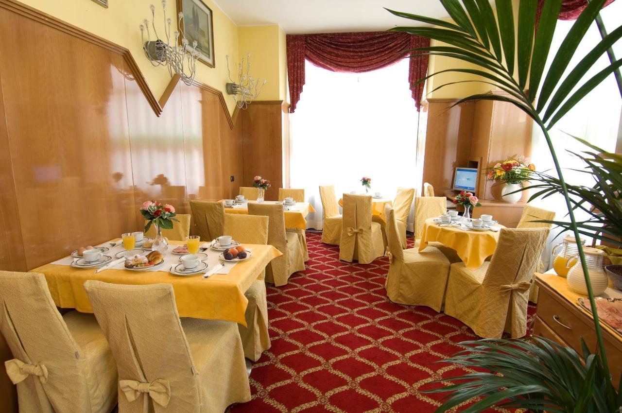 Hotel Cinque Giornate Μιλάνο Εξωτερικό φωτογραφία